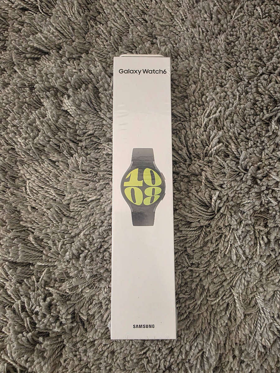 New - Samsung Galaxy Watch 6 44mm Lte