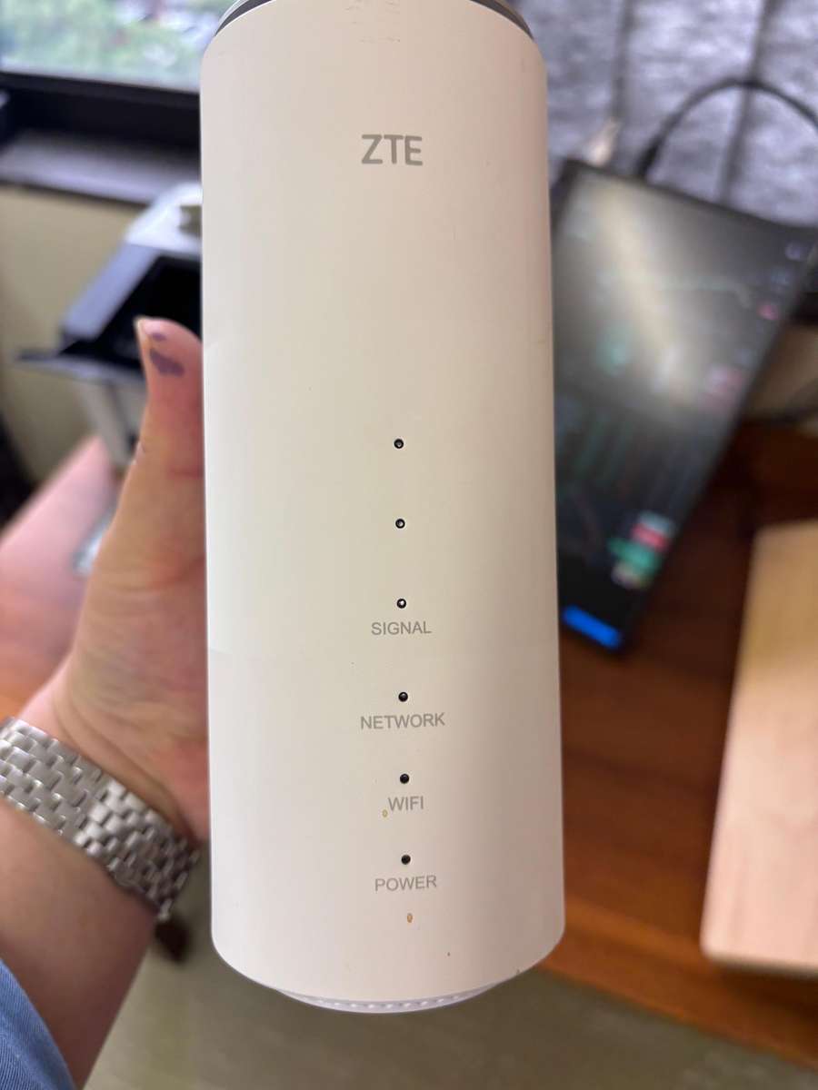 ZTE 5G CPE MC888D WiFi 6 Router