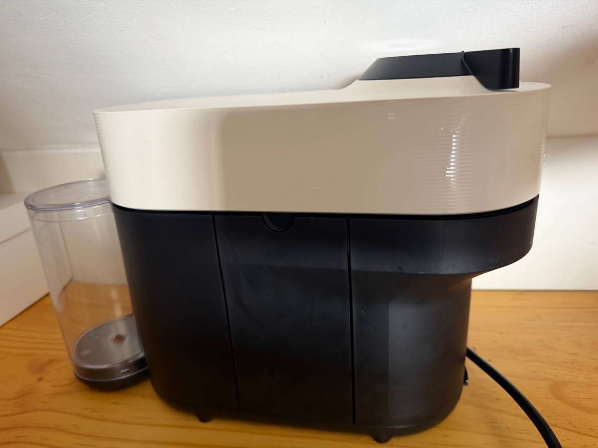 Nespresso Vertuo Pop Coffee Machine, Coconut White