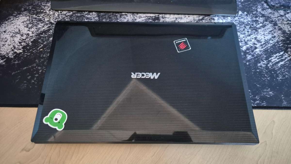 Mecer Xpression W251HU spares or repair