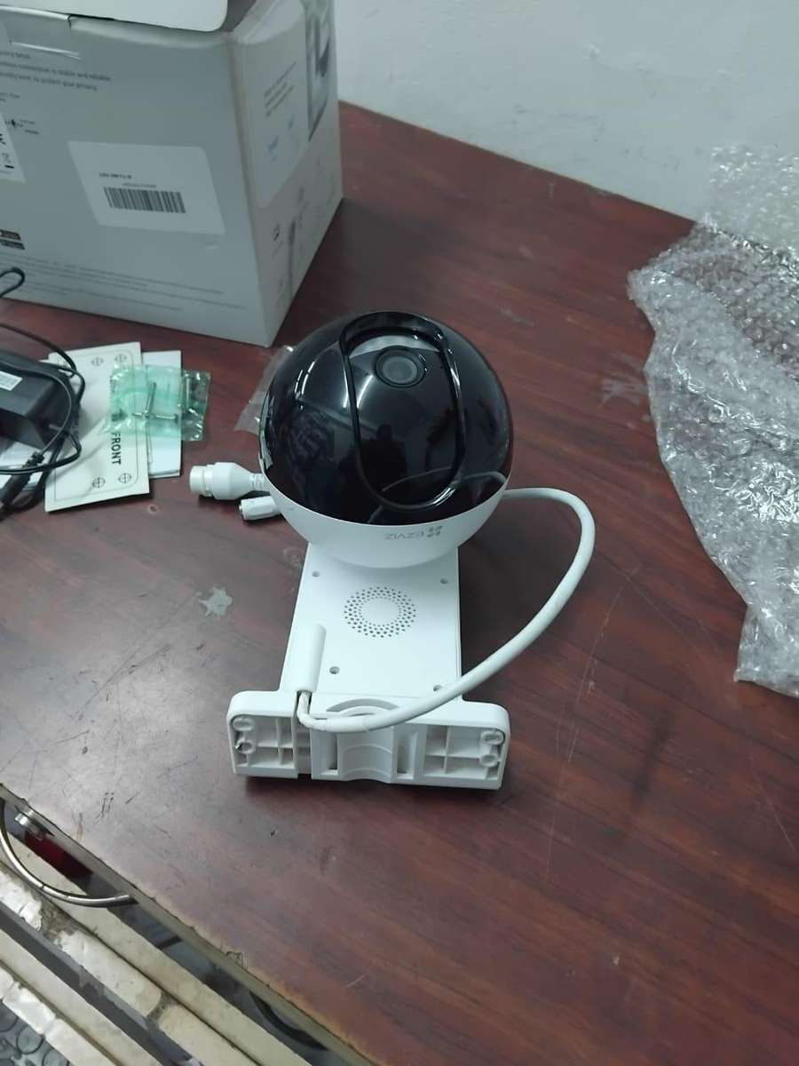 USED EZVIZ Cs-C8W-3Mp 4Mm  Smart Home Camera