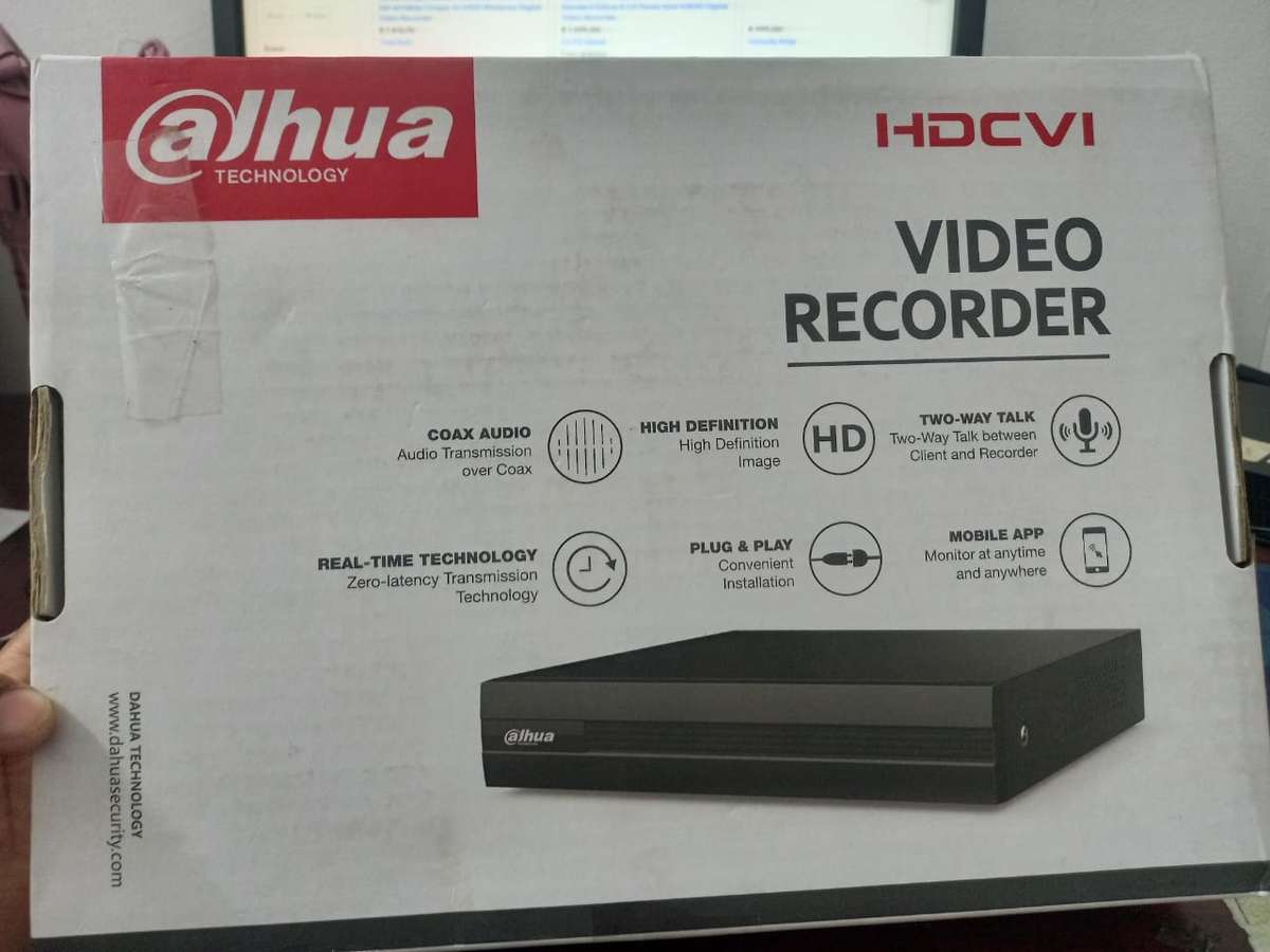 USED Dahua 8 Channel Penta-brid 1080N/720P DVR DH-XVR1A08