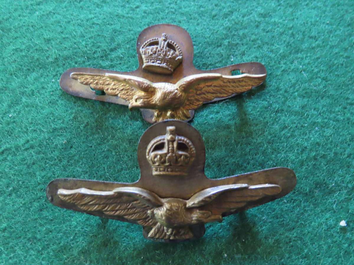 Great Britain  - WWI - Royal Air Force Officers Tunic Cuff Eagles Pair