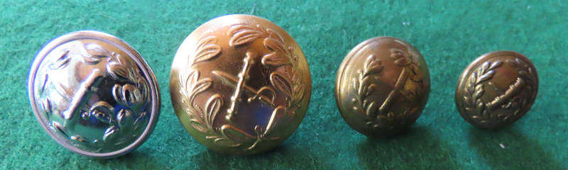 South Africa - General Officers -  4 Buttons - 22, 26, 20 and 16mms