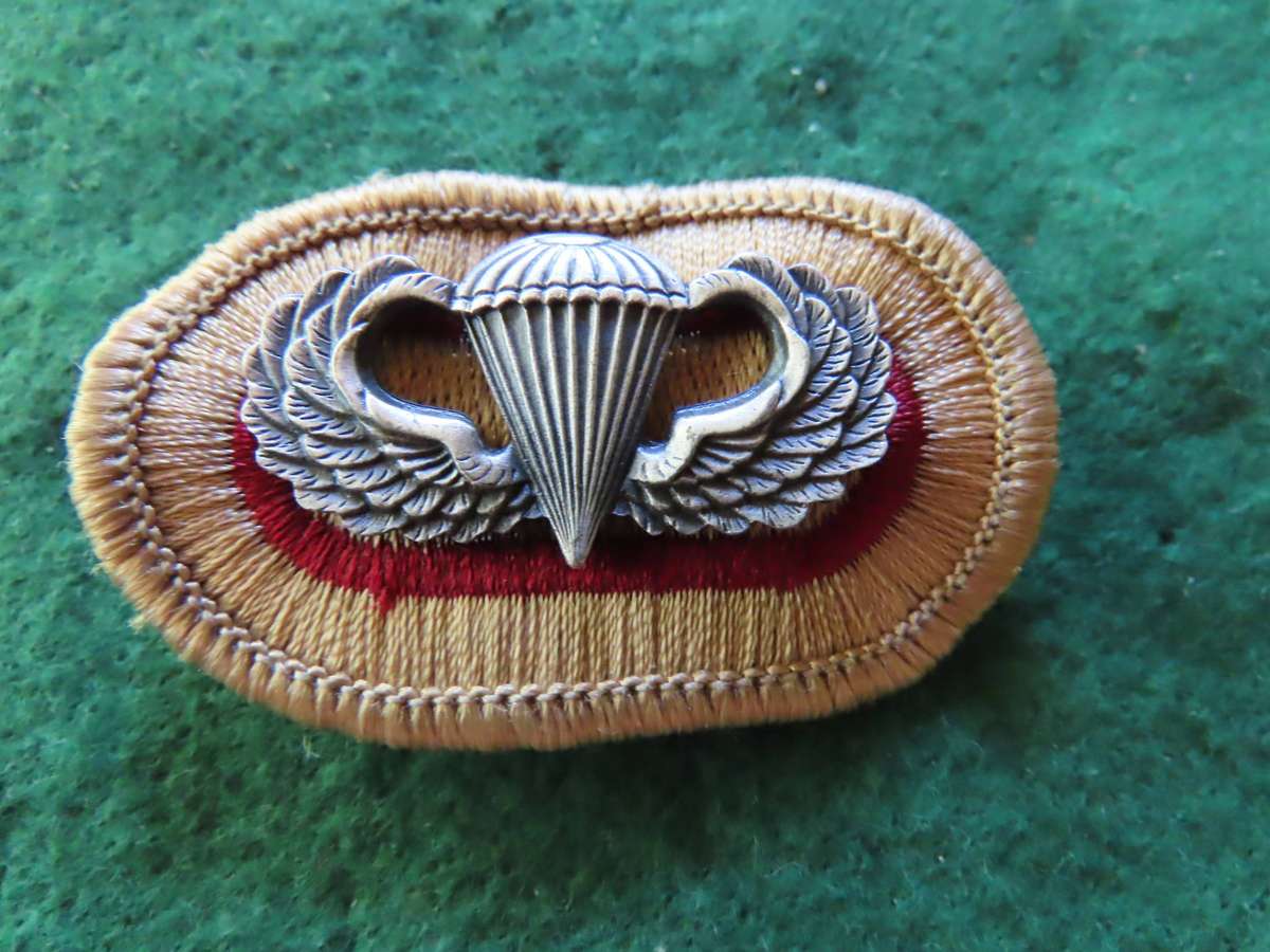 USA - Airborne Paratrooper Jump Wings Parachutuists Badge