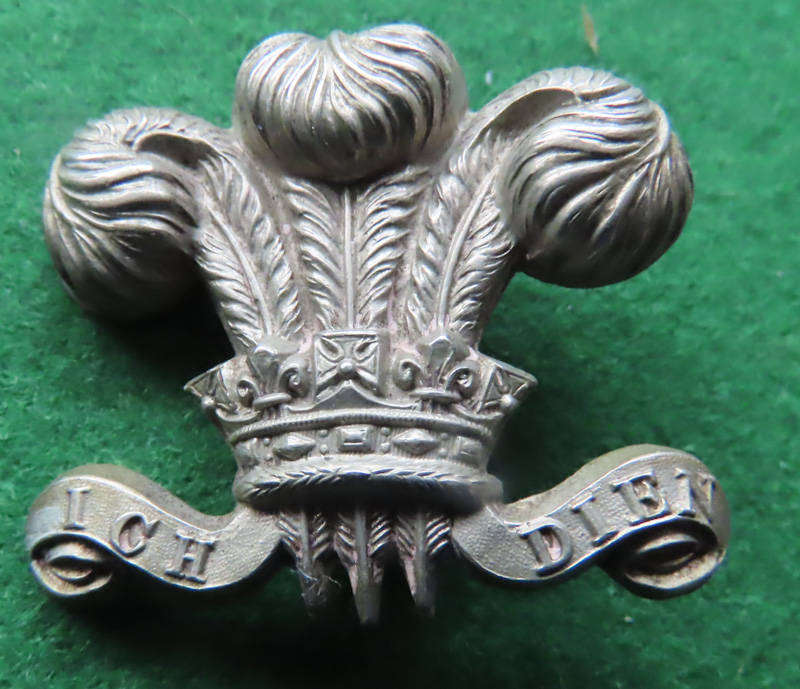 Great Britain - 3rd Dragoon Guards - Corporals Cap Badge