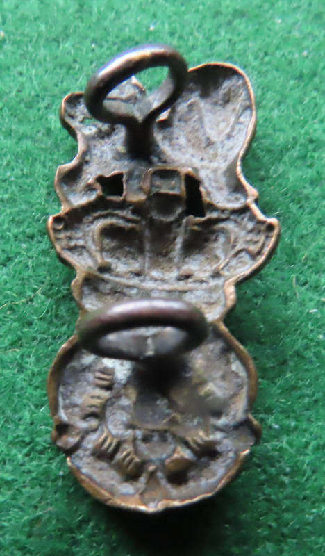 Great Britain - Loyal Regiment (North Lancashire) Collar Badge - QVC