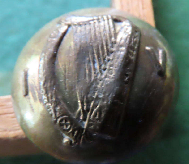 Great Britain - Irish Volunteers - Button - 24.5mms