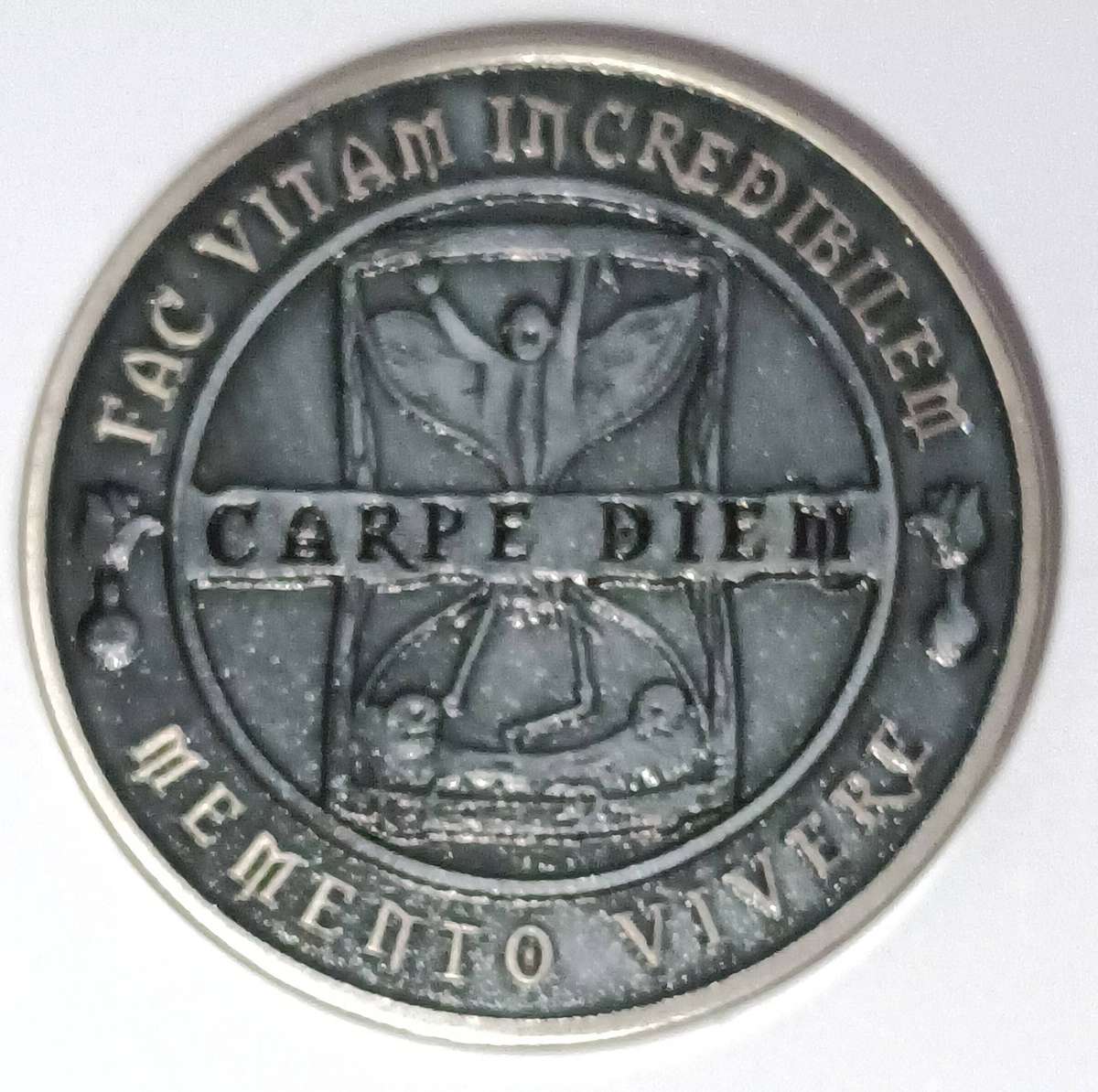 Memento Mori, Memento Vivere Coin