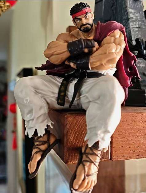 Street Fighter: Sitting Ryu Figure 14cm
