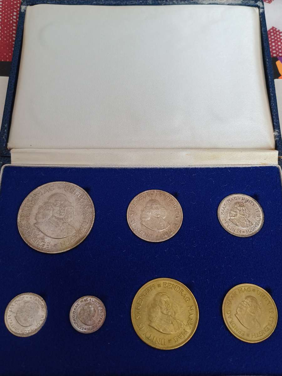 SA 1961 First Decimal Silver Short Proof Coin Set in SA Mint Box!