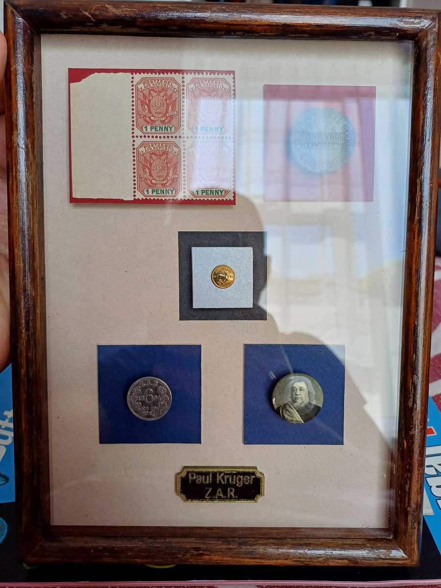 ZAR Paul Kruger mounted lot of rare items in Spink & Son Ltd Frame. Beautiful!