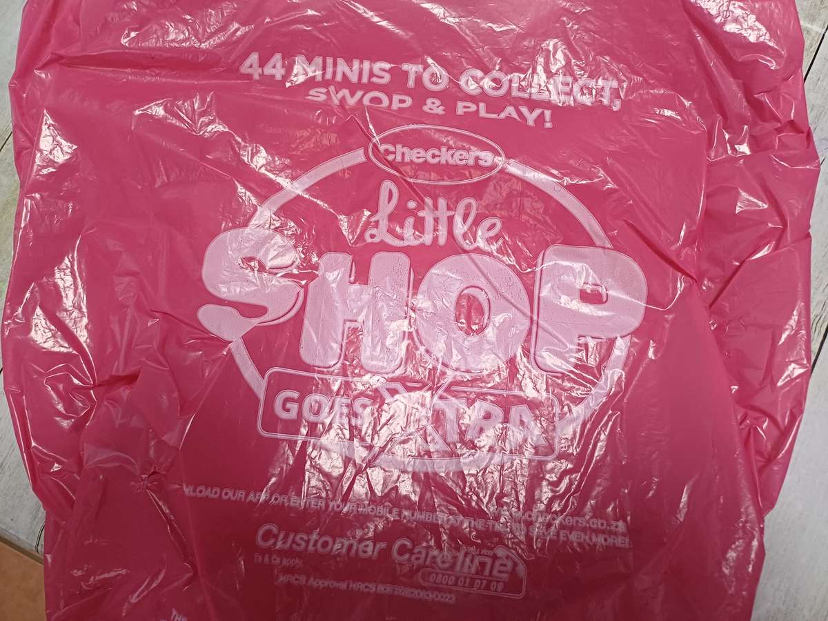 Collection of Checkers Little Shop Goes Xtra Mini's in Collector's Case!