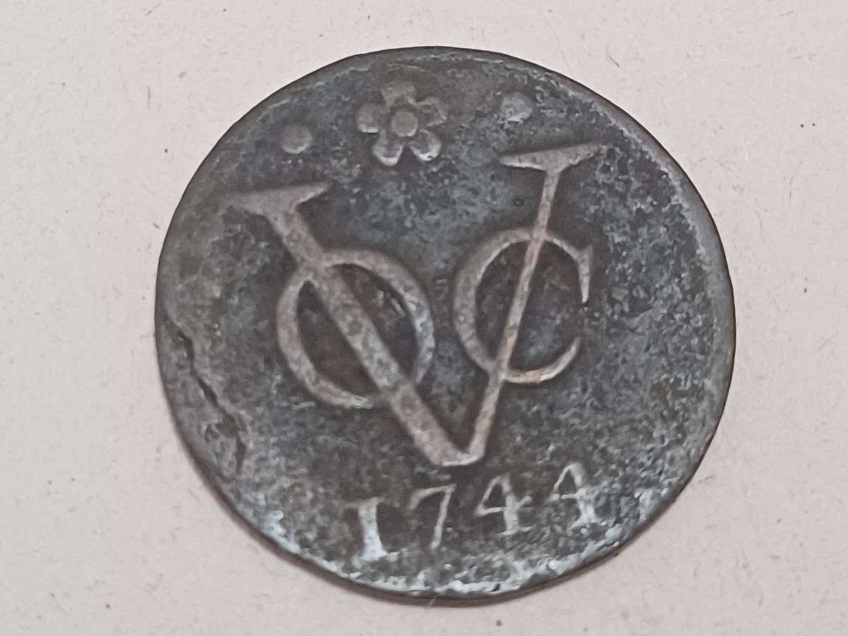 Collection of Five Authentic VOC Coin Varieties in Plastic Sleeve! Sold As Lot! See Description!