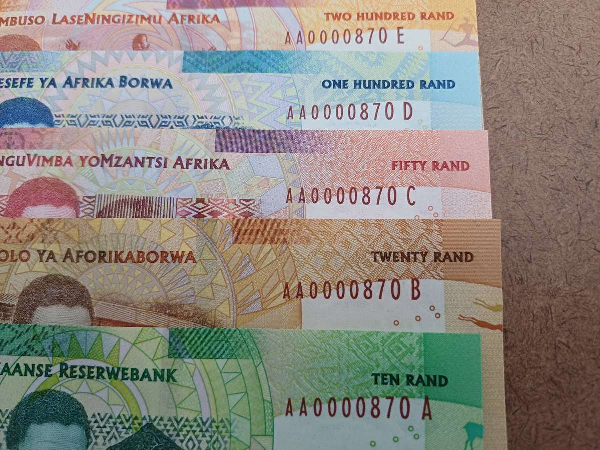 Complete Set of Mandela 2018 Centenary AA Low Numbered Banknotes - All With Same Serial Number!