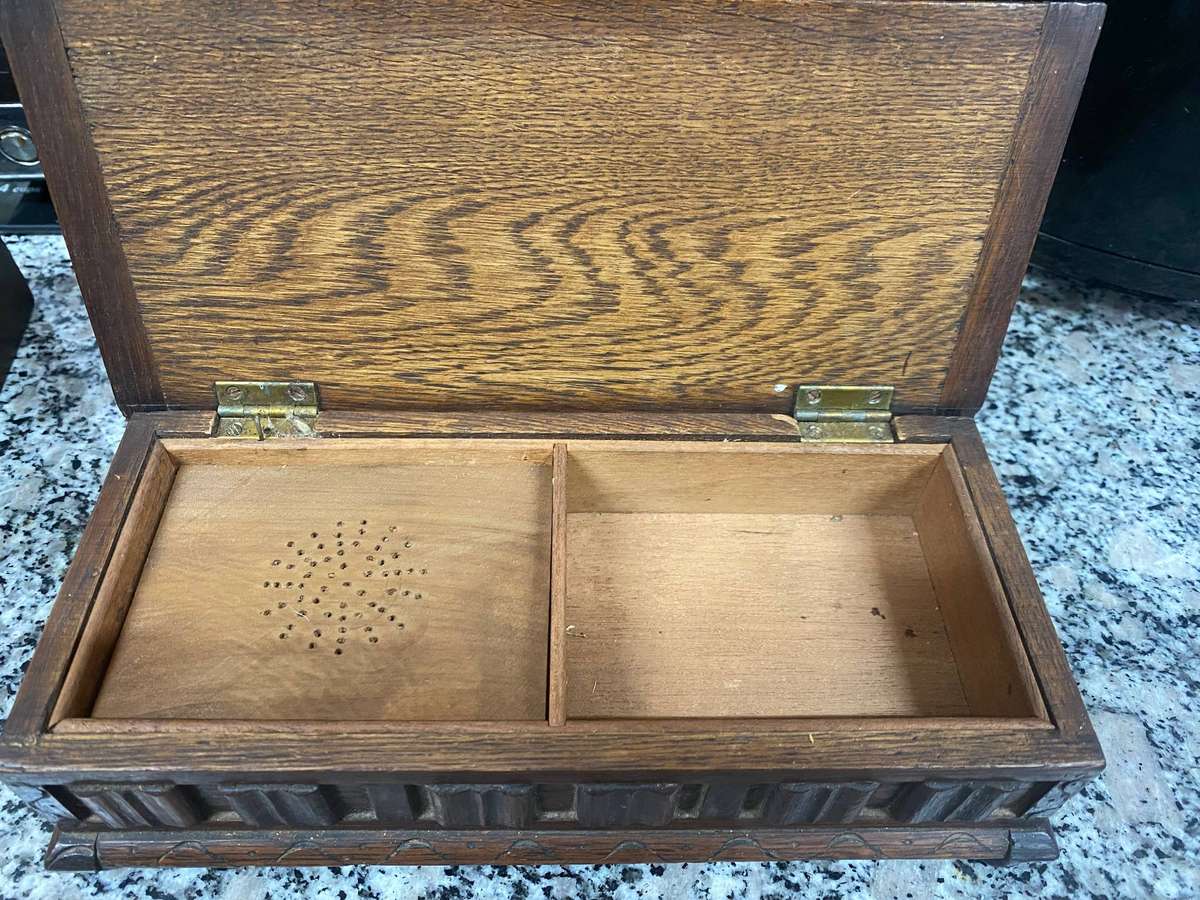 3 antique boxes (valuable)