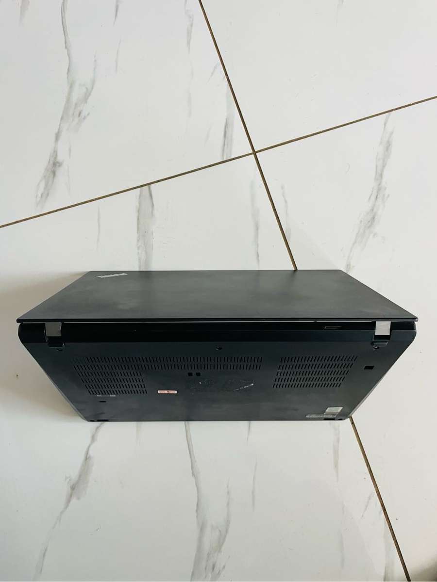 Lenovo ThinkPad T14 Laptop | Core i5 1135G7 / 14' FHD / 16GB Ram / 512GB SSD / LTE