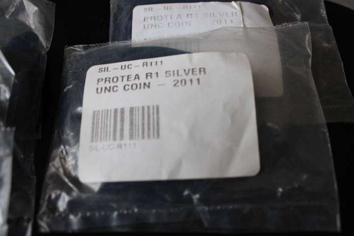 2011 Coetzee Unc Silver R1 (Still sealed)