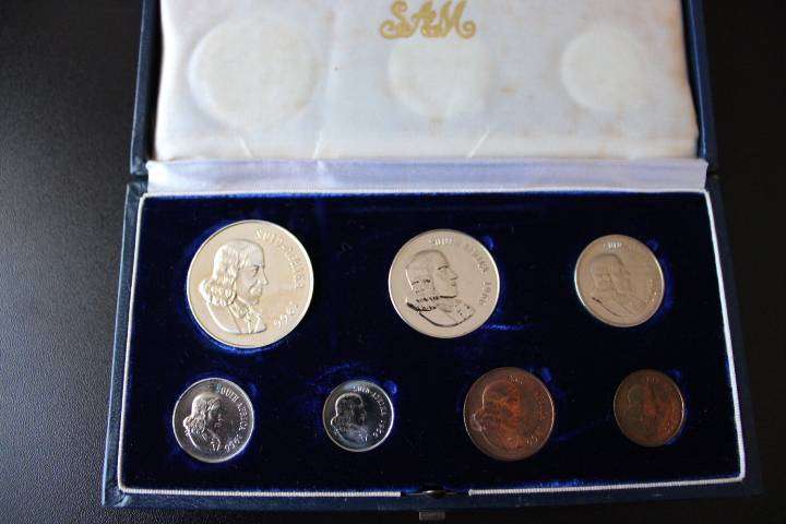 1966 Proof Set with Silver R1, Spot R717.72