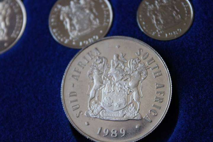 1989 Proof Set with Silver R1