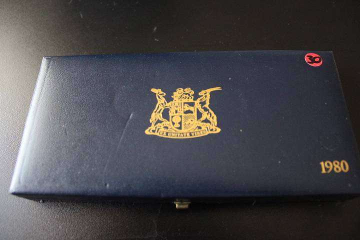 1980 Proof Set with Silver R1