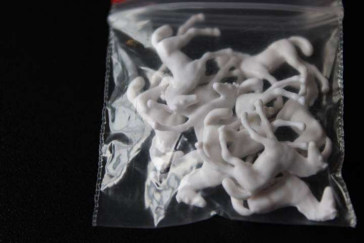 10 pack Horses, N Scale