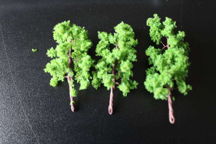 5cm Trees Dark Green