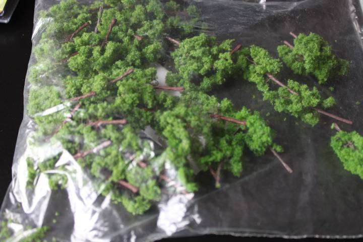 5cm Trees Dark Green