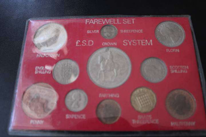 Fairwell Brittish Coin set Pound S.D. System