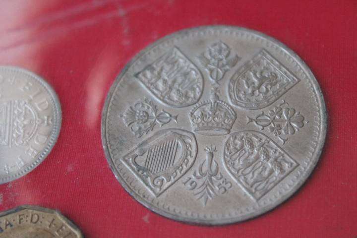 Fairwell Brittish Coin set Pound S.D. System