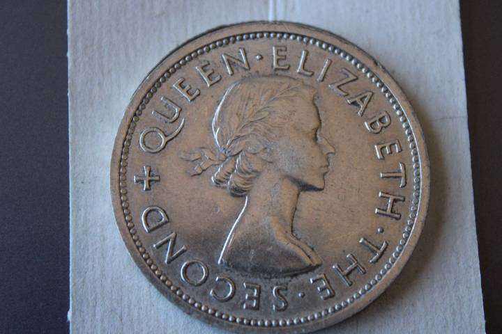 1953 Southern Rhodesia Crown, Proof ,500 Silver 28Gram