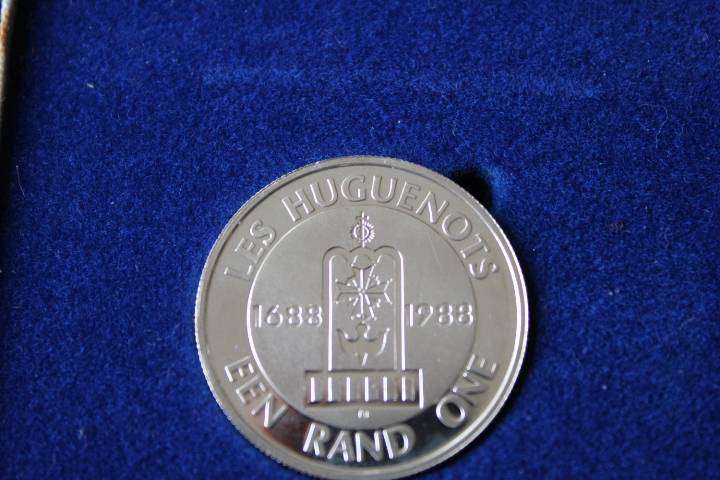 1988 Hugenote Silver R1, Spot R717.72