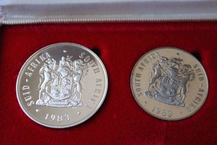 1983 Proof Set ,800 Silver R1, Spot R 717.72