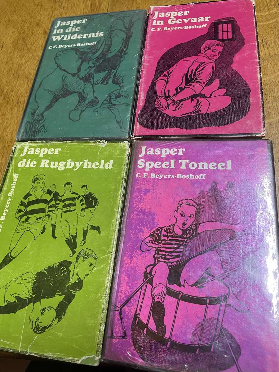 4 x Jasper boeke: 2 Rugbyheld 7 Speel Toneel 8 In die Wildernis 10 In gevaar. C.F. Beyers-Boshoff