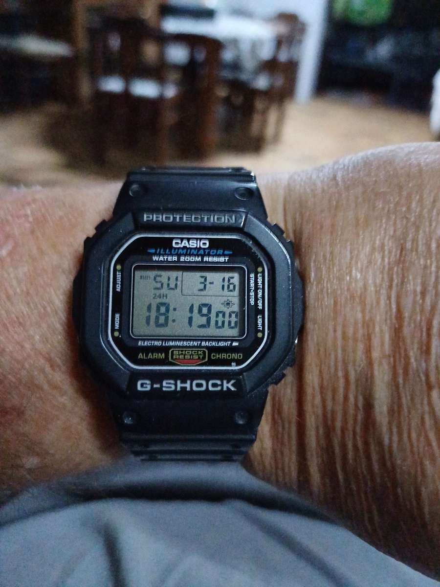 Casio Gshock DW5600E