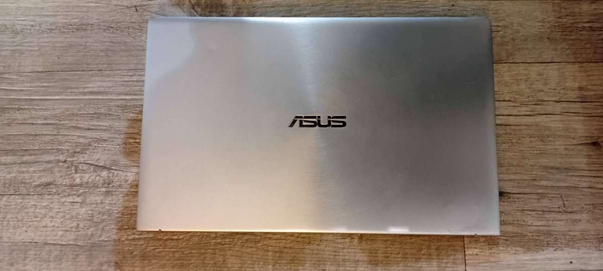 Asus Zenbook UX333FA Faulty