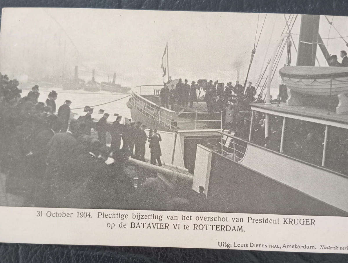 Africana- Briefkaart, Paul Kruger's casket