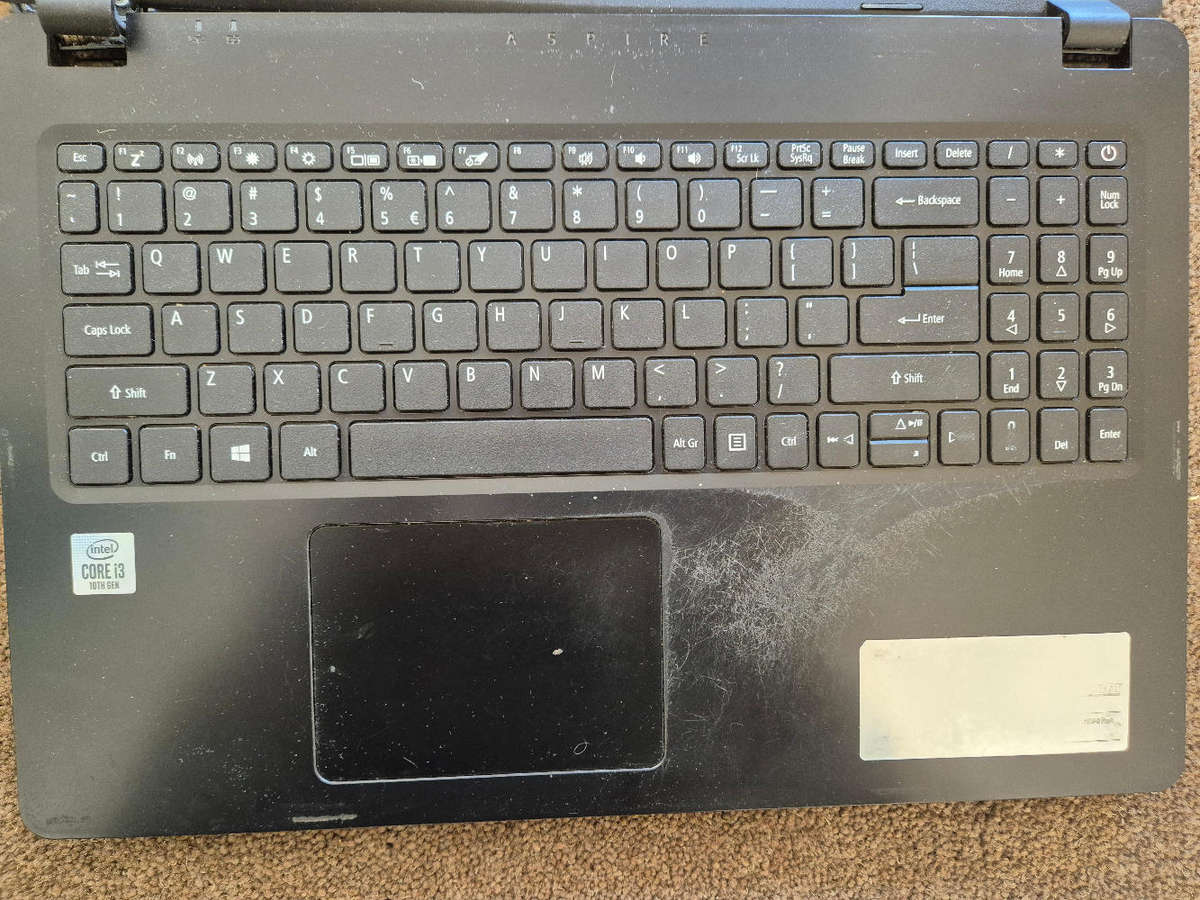 Acer Aspire 3 - i3 - SSD