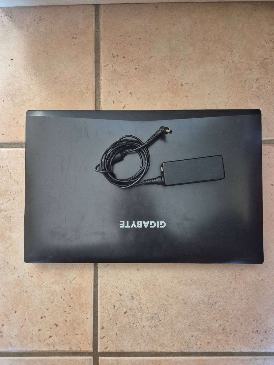 Gigabyte Laptop