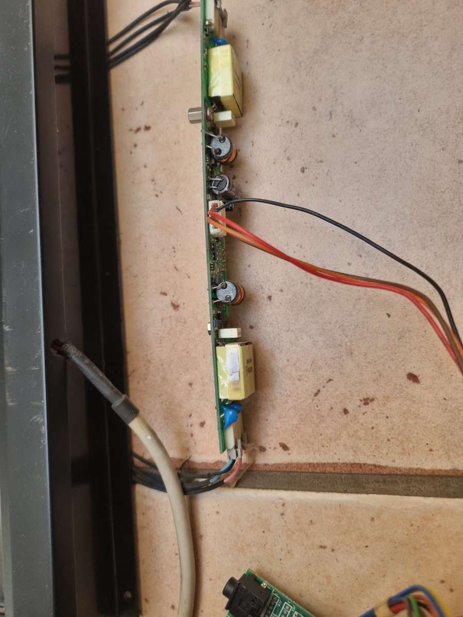 18 Inch Touch Screen Display - KeeTouch