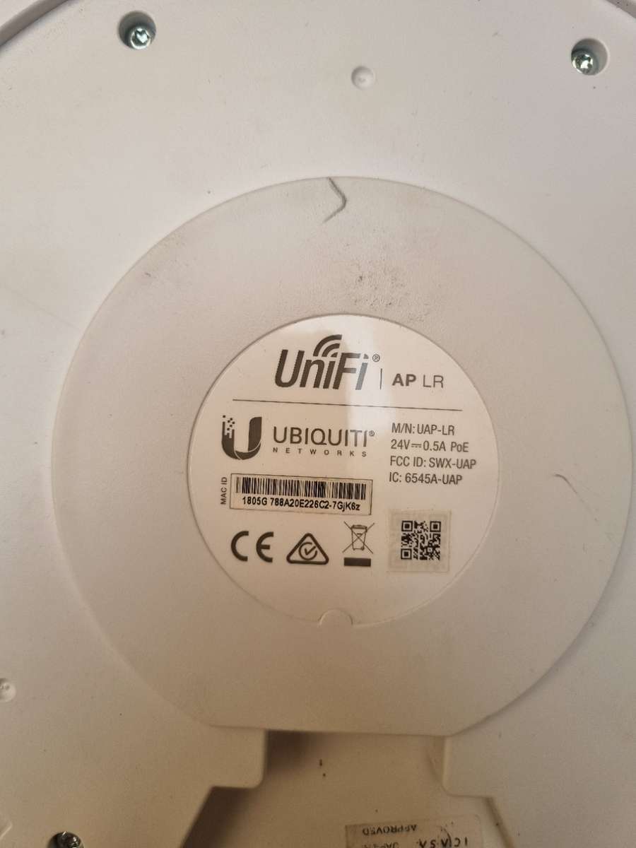 Ubiquiti UniFi AP-LR Access Point