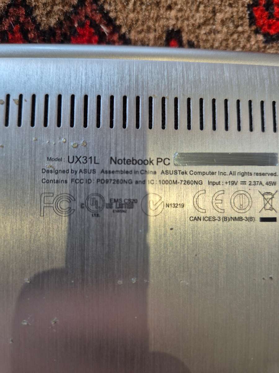 ASUS Zenbook - i7 - 8GB RAM