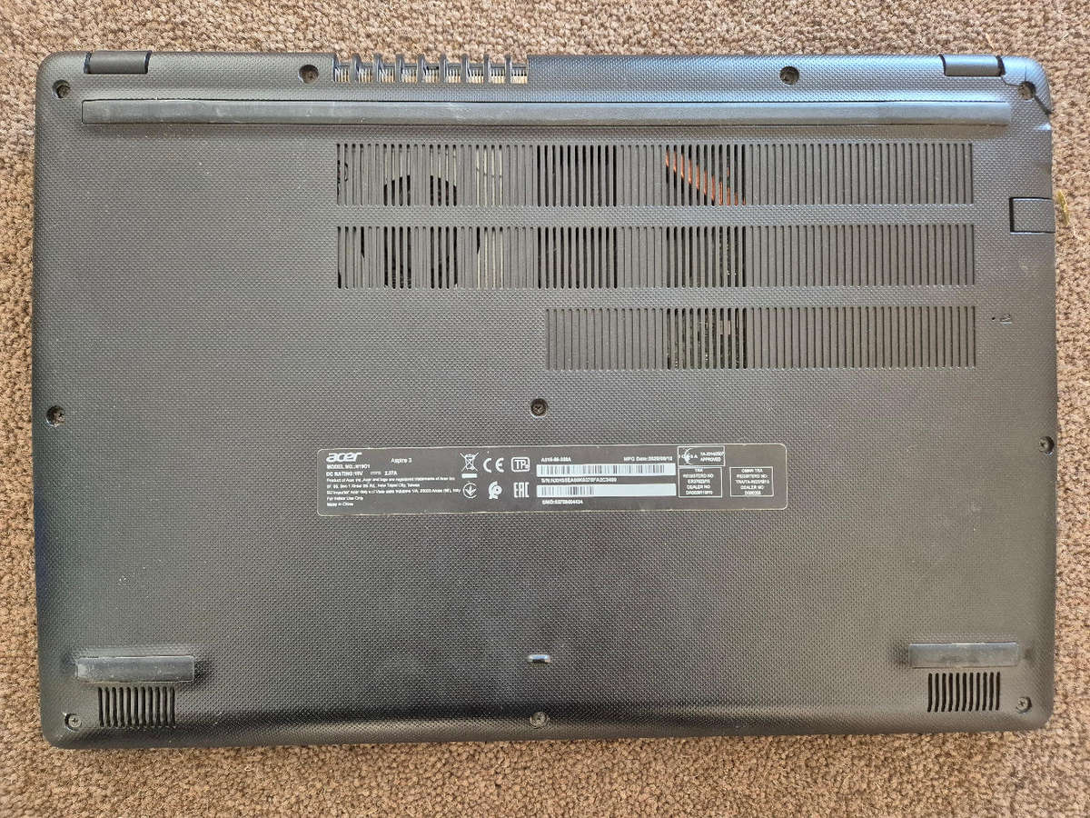 Acer Aspire 3 - i3 - SSD