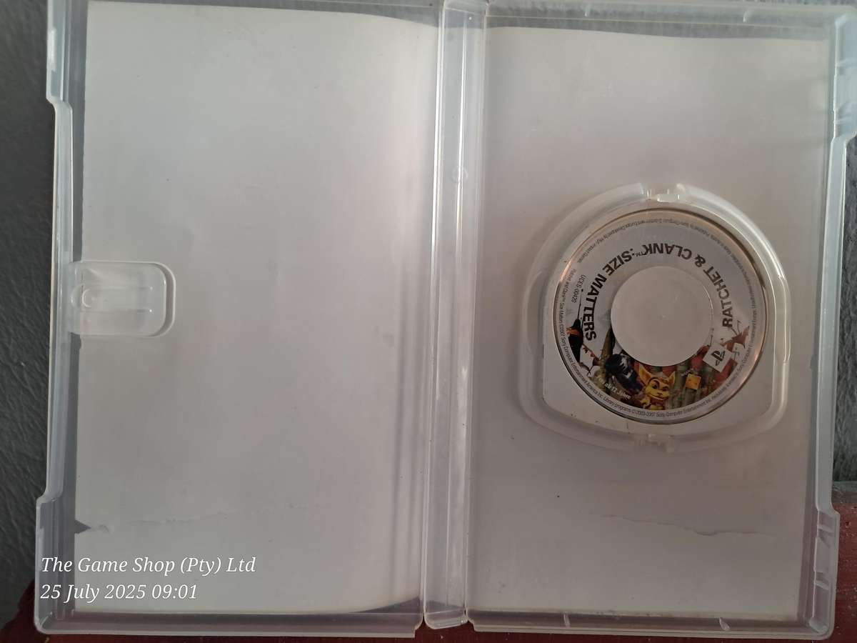 PSP RATCHET & CLANK : SIZE MATTERS - NO MANUAL