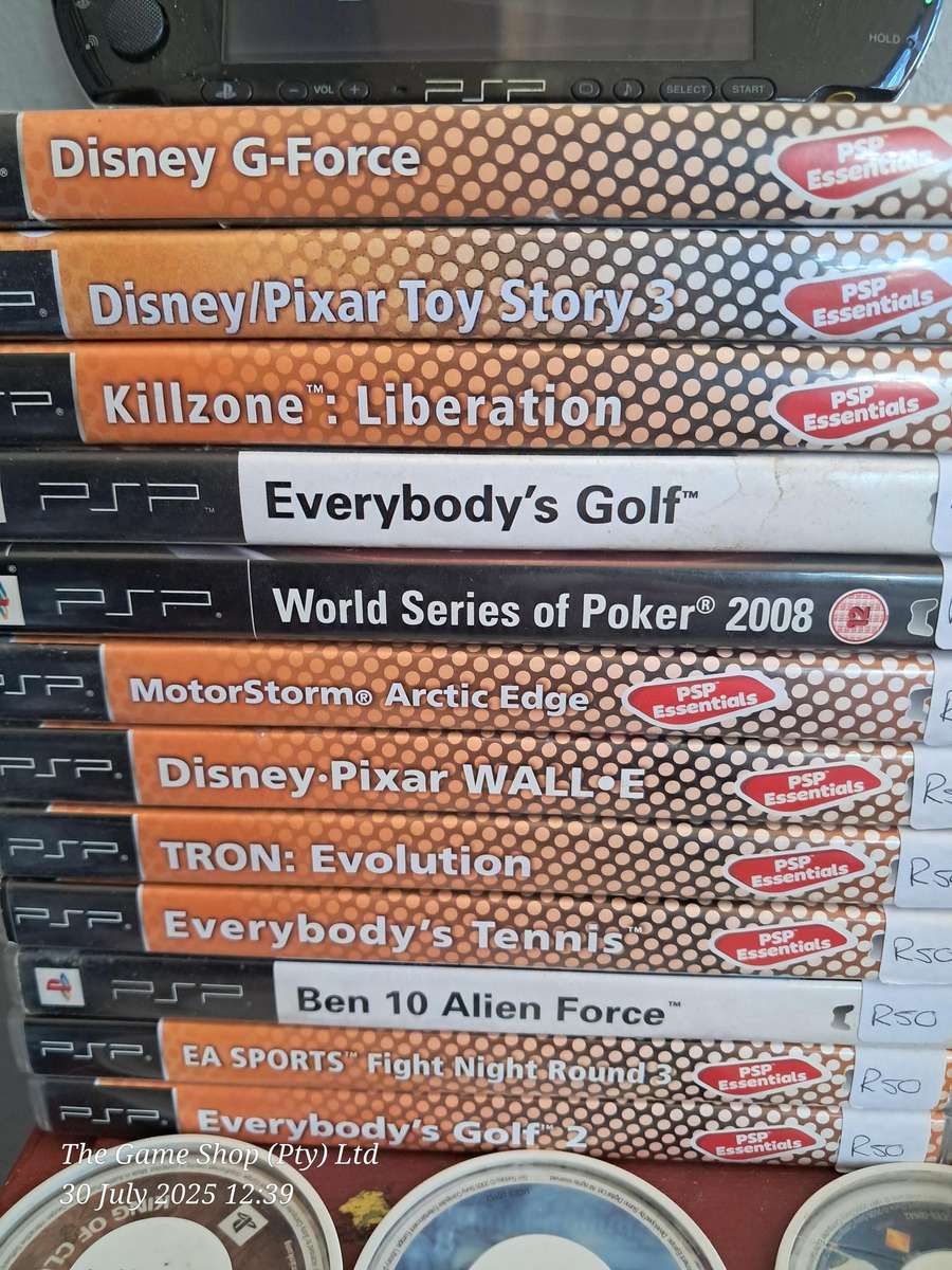 PSP CONSOLE 3004 WITH 17 GAMES