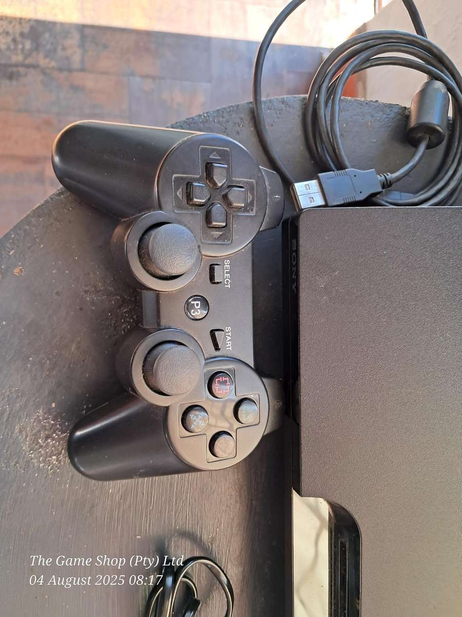 PLAYSTATION 3 CONSOLE