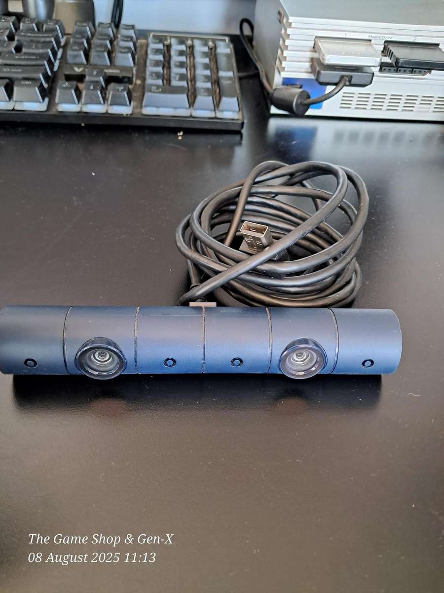 PS4 MOVE CAMERA & RABBIDS INVASION GAME