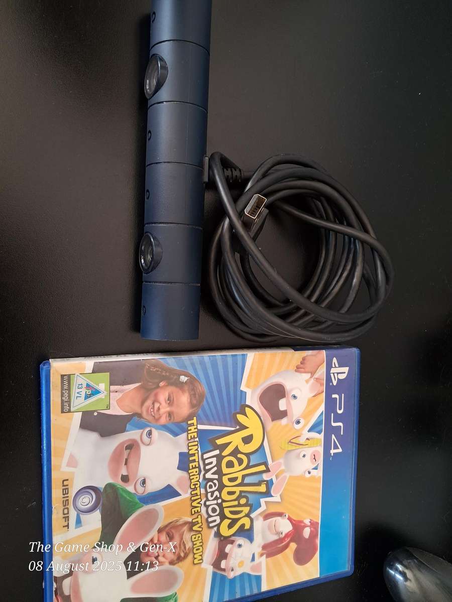 PS4 MOVE CAMERA & RABBIDS INVASION GAME