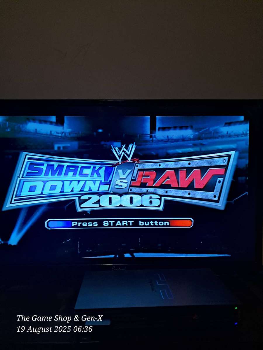 PLAYSTATION 2 CONSOLE (SCPH-90004)