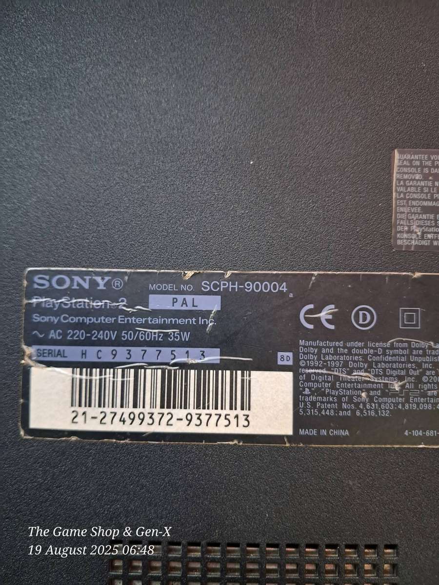 PLAYSTATION 2 CONSOLE (SCPH-90004)
